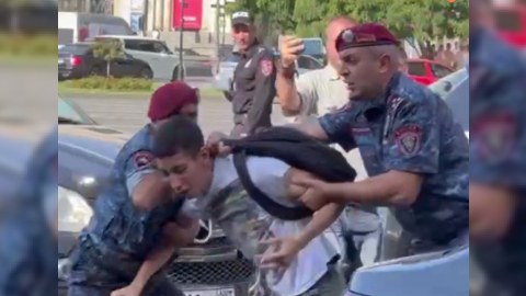 Ermənistanda 49 etirazçıya cinayət işi açıldı