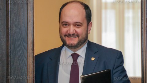 Rusiyada Ermənistana qarşı hibrid müharibə aparılır - Harutyunyan