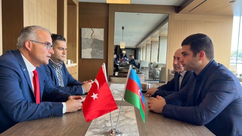 KOBİA sədri Avstraliyada iş adamları ilə görüşdü