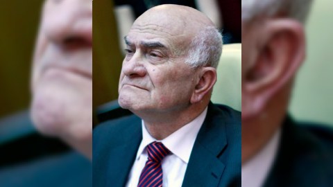 Keçmiş nazir vəfat etdi