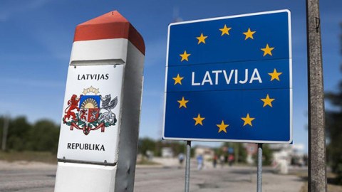 Latviya Rusiya və Belarusla sərhədlərini bağlaya bilər