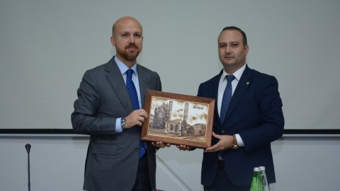 Bilal Ərdoğan İlahiyyat İnstitutunu ziyarət edib - FOTO