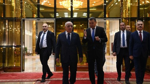 Əli Əsədov Düşənbəyə getdi
