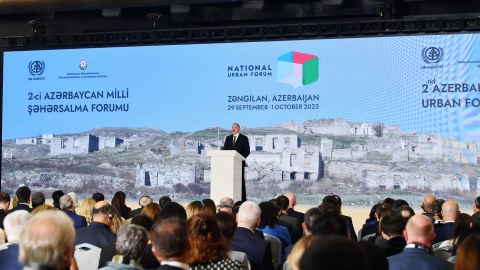 Prezident Forumda iştirak edib - FOTOLAR