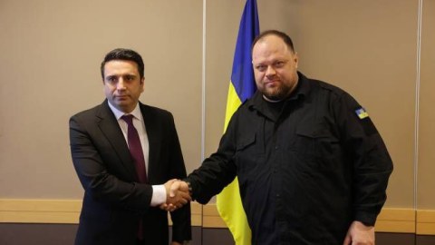 Alen Simonyan ukraynalı həmkarı ilə GÖRÜŞDÜ