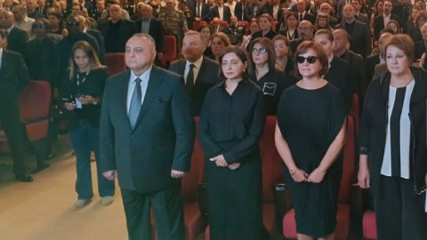 Eldar Mahmudov da üzə çıxdı - FOTO
