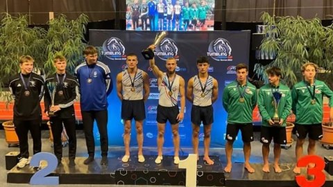 İdmançılarımız Parisdə keçirilən turnirdə qızıl medal qazanıb