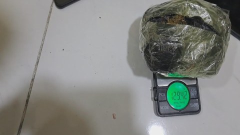 Narkokuryerdən 1 kq-dan çox narkotik götürüldü