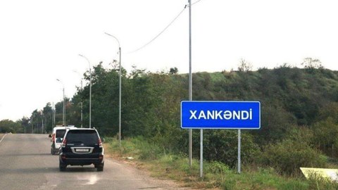 Xankəndidə azərbaycanca yol nişanı - FOTO