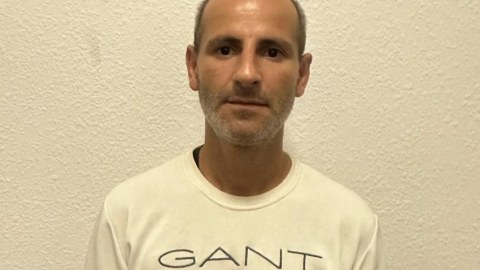 Məktəb yaxınlığında narkotik satan şəxs tutuldu