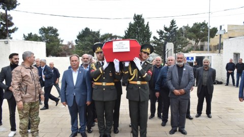 Daşaltıda nəşinin qalıqları tapılan hərbçimiz dəfn edildi - FOTOLAR