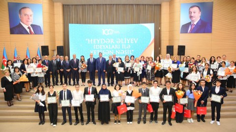 Binəqədidə “Heydər Əliyev İli” çərçivəsində konfrans keçirildi - FOTOLAR