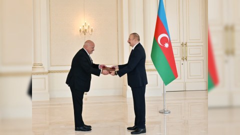 İlham Əliyev İordaniya səfirinin etimadnaməsini qəbul etdi - FOTOLAR