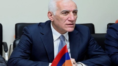 Ermənistan prezidenti Fransa ilə hərbi əməkdaşlıqdan DANIŞDI