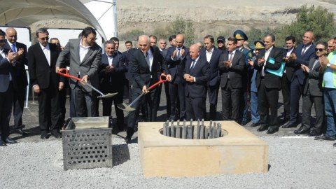Azərbaycanla İran arasında körpünün təməli qoyuldu