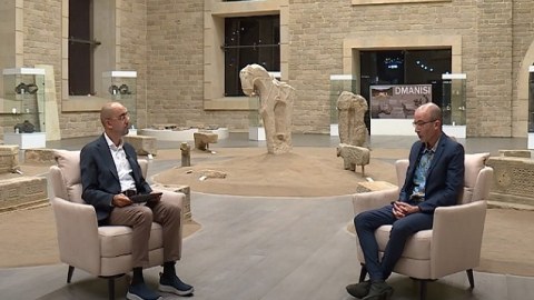 Bakıya gələn Harari ilə müsahibə - VİDEO