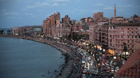 Misir polisi israilli turistlərə ATƏŞ AÇDI
