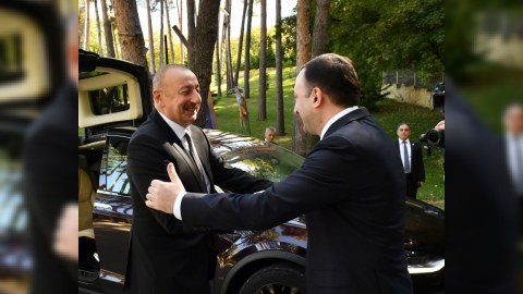 Qaribaşvili İlham Əliyevlə görüşündən yazdı - Möhtəşəm...