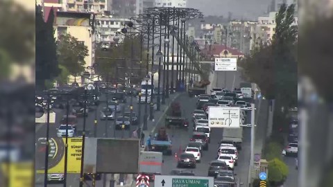 Bu yolda təmir işləri tıxaca səbəb oldu