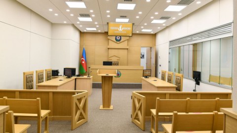 Casusluqda ittiham olunan iranlı həkim 12 il həbs olundu