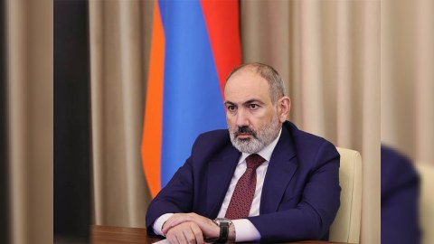 Paşinyan İctimai Televziyaya geniş müsahibə verdi