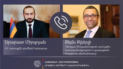 Mirzoyan britaniyalı həmkarı ilə danışıqlar apardı 