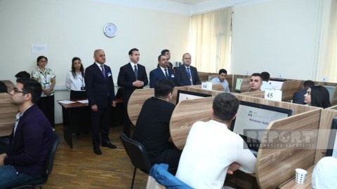 Prokurorluq orqanlarına imtahan keçirildi