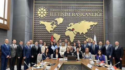 Dövlət qurumlarının mətbuat katibləri Türkiyədə 