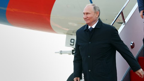 Putin Çinə gedir 