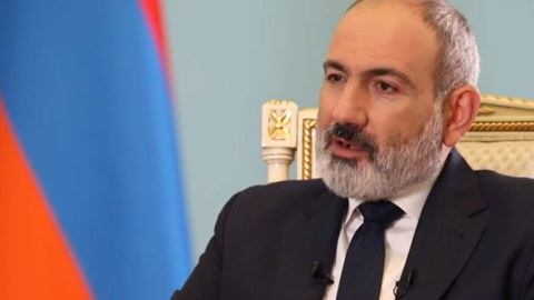 “Kreml bilir, Paşinyan liderlərin toplantısına niyə gəlmədi” - Putinin köməkçisi