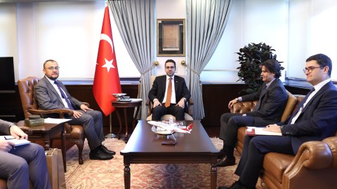 Ukrayna səfiri Fidanın müavini ilə görüşdü - PAYLAŞIM