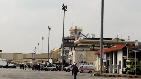 İsrail Dəməşq və Hələb hava limanlarını VURDU