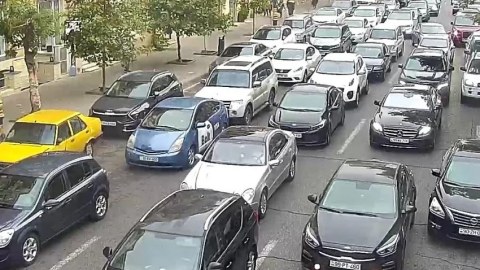 Hazırda tıxac olan yolların SİYAHISI
