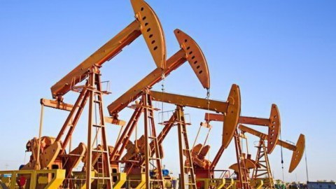 Azərbaycan neftinin qiyməti 92 dolları ÖTDÜ