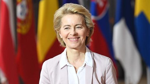 Leyen İsrailə gedir