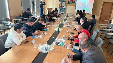 Naxçıvanda ictimai nəqliyyat karta keçir