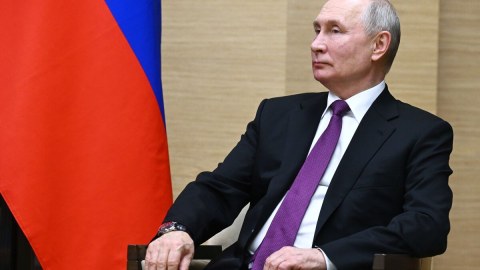 Putin Moldova və Ukraynadan ŞİKAYƏTLƏNDİ