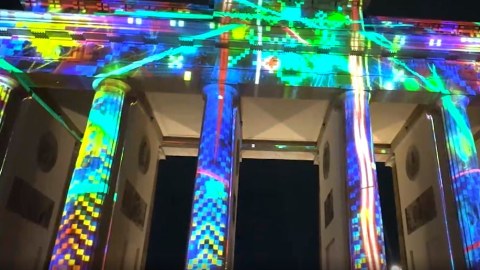 Berlində İşıqlar Festivalı keçirilib