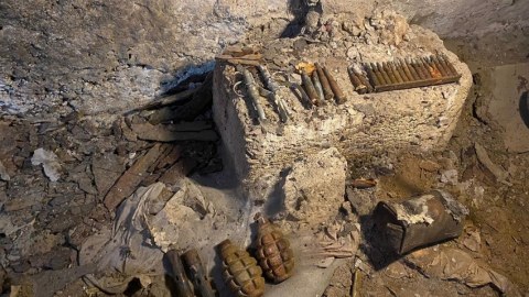 Bakıda əl qumbaraları və avtomat mərmiləri tapıldı - VİDEO