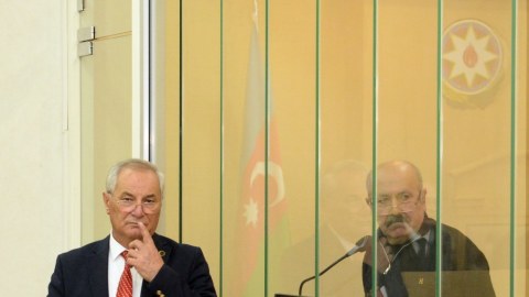 Xaçatryan şok faktlar açıqladı: Komissarlıq bizə silah vermişdi...