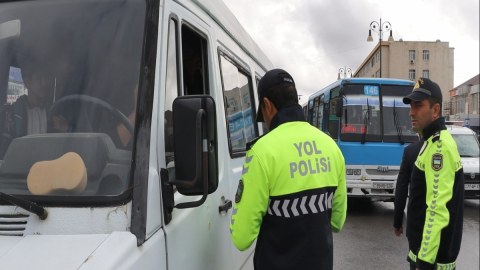 Polis "Ford"lara qarşı reydlərə başladı - FOTOLAR