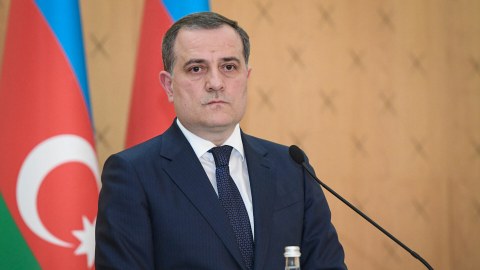 Ceyhun Bayramov Ciddəyə GETDİ