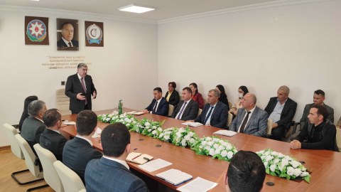 Hacıqabulda dəyirmi masa keçirildi - FOTOLAR