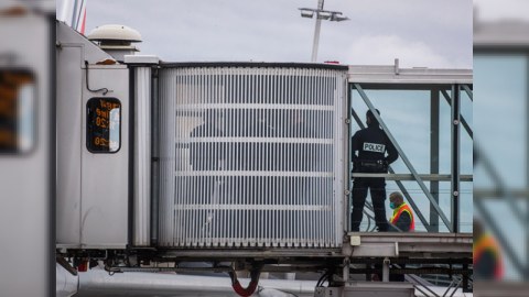Fransada 6 hava limanı bomba təhlükəsi səbəbindən boşaldıldı