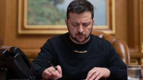 Zelenski Baydenlə nədən danışdı?