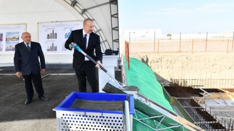 İlham Əliyev yeni istehsalı müəssisəsinin təməlini qoydu - FOTO