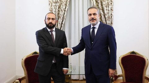 Hakan Fidan Mirzoyanla danışıqlar apardı 