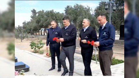 Salyan Regional qaz istismarı İdarəsinin rəhbərliyi şəhid ailəsini ziyarət etdi - VİDEO