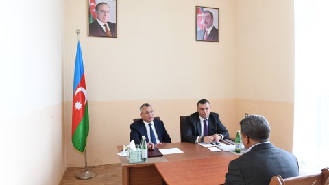 Rövşən Rzayev Oğuzda vətəndaşları qəbul edib - FOTO