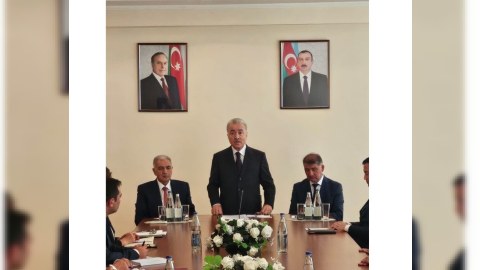 Yeni icra başçısı kollektivə təqdim olundu